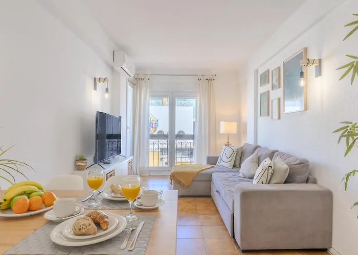 #347 Dream By Holidays Apartment